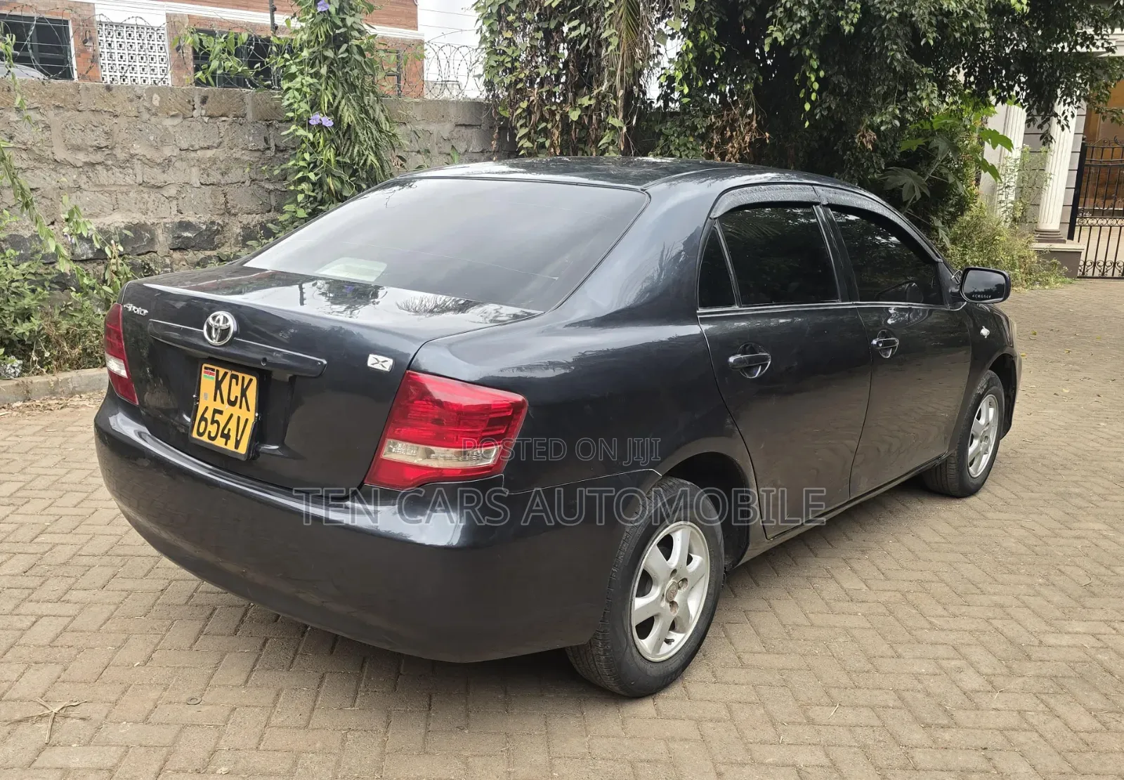Toyota Axio 2009 Gray