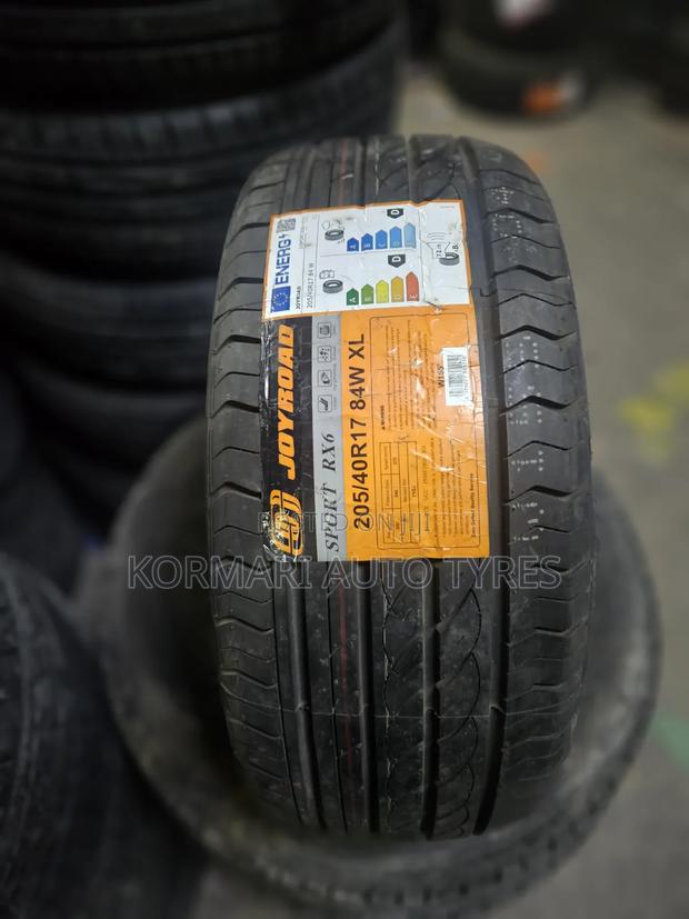 205/40r17 Joyroad Tire - main view