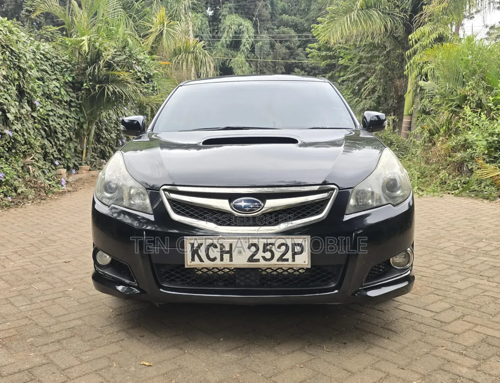 Subaru Legacy 2011 Black