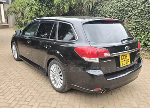Subaru Legacy 2011 Black