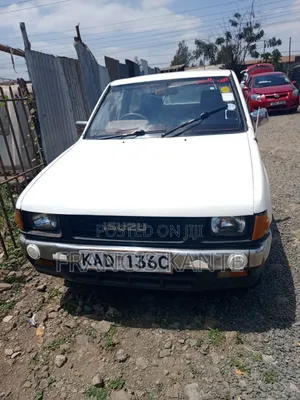 Isuzu Tougher 2005 White
