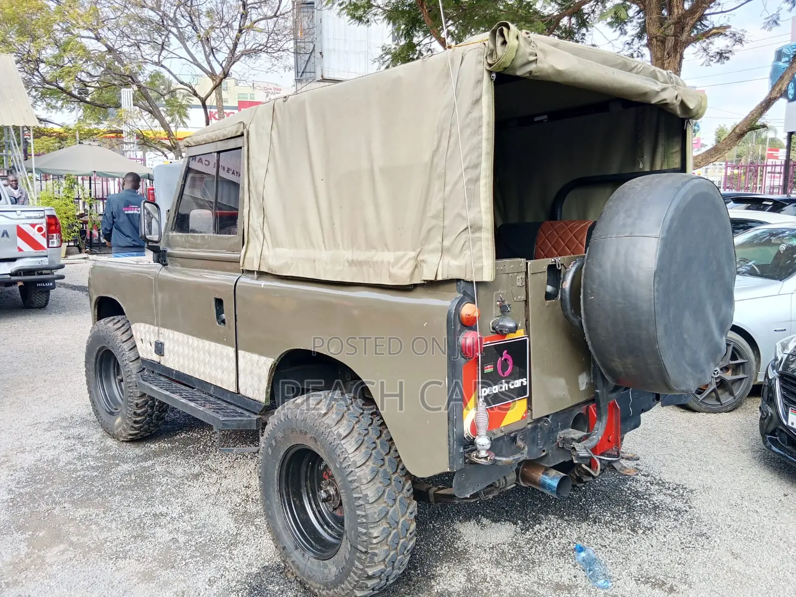 Land Rover Defender 1979 Green