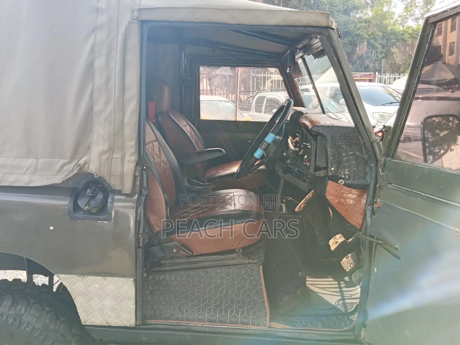 Land Rover Defender 1979 Green