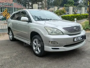 Lexus LX 470 Sport Utility 2004 Silver