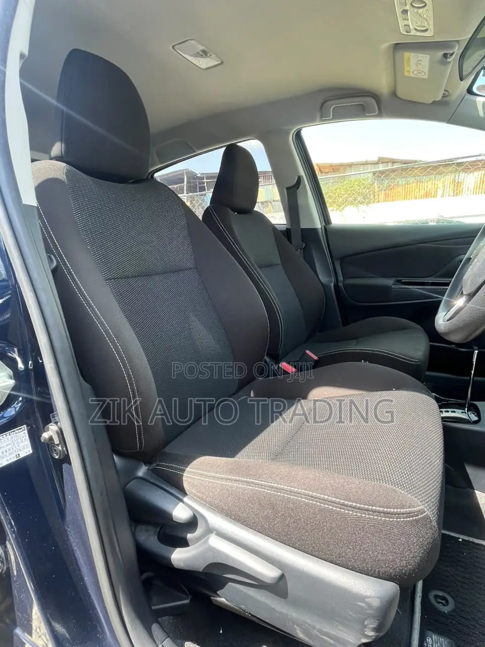 Toyota Vitz 2019 Blue