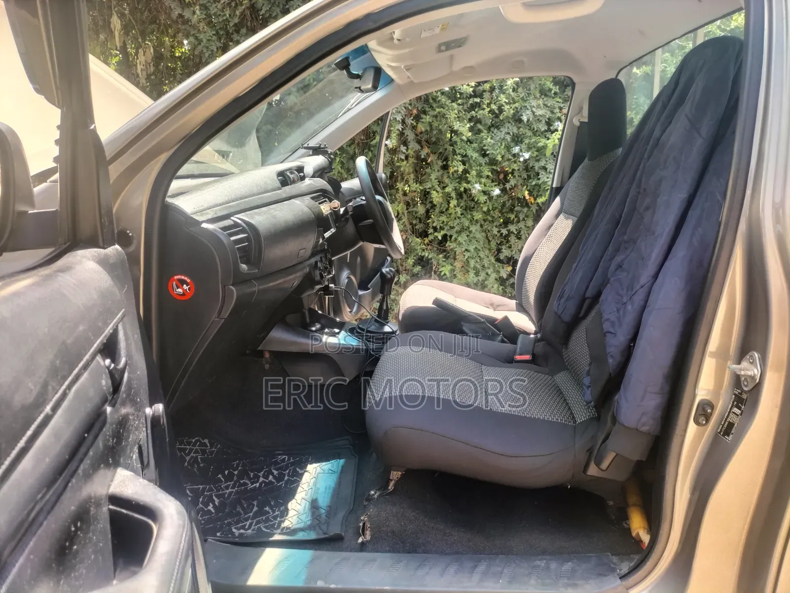 Toyota Hilux 2021 Gray