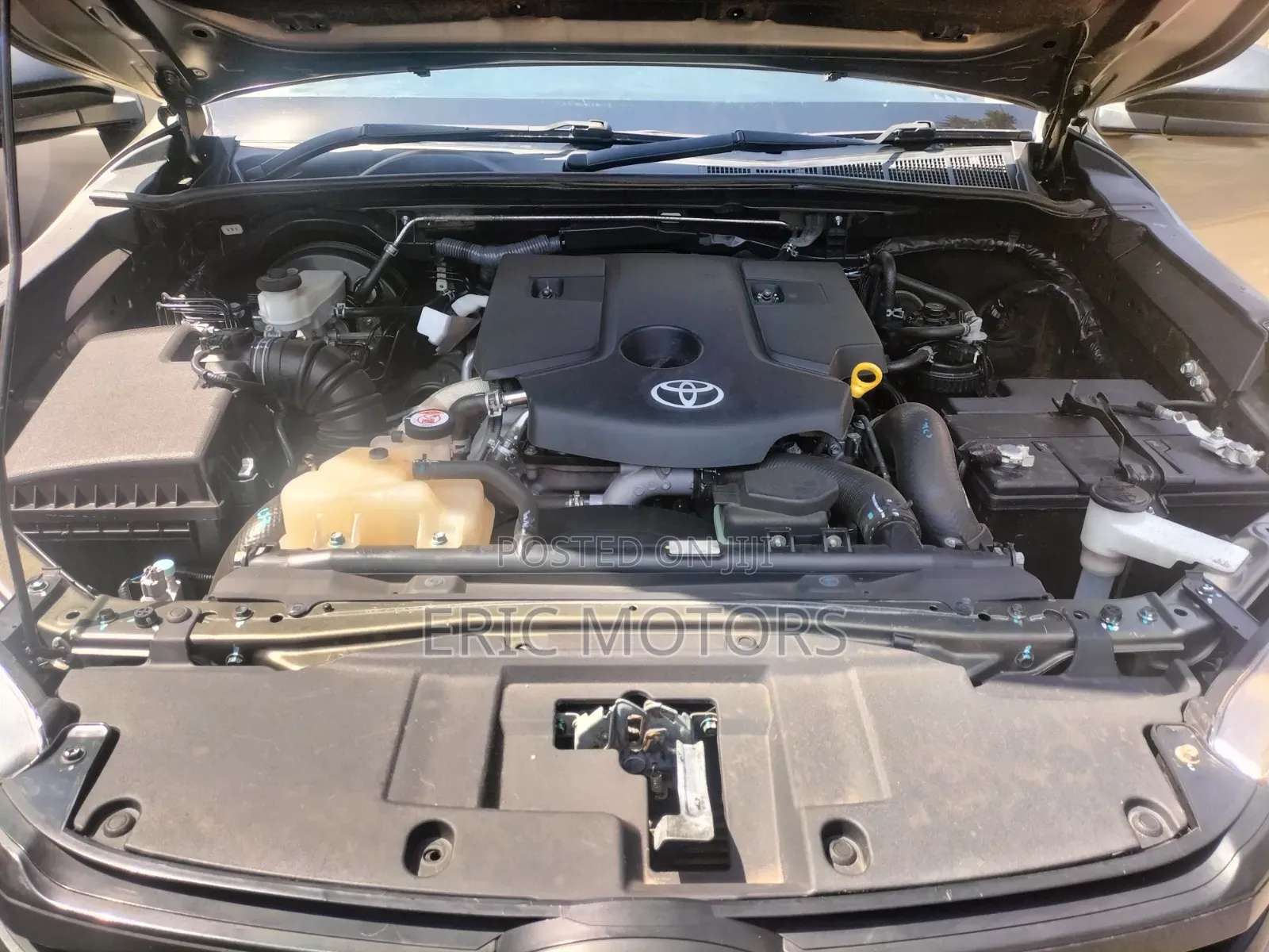 Toyota Hilux 2021 Gray