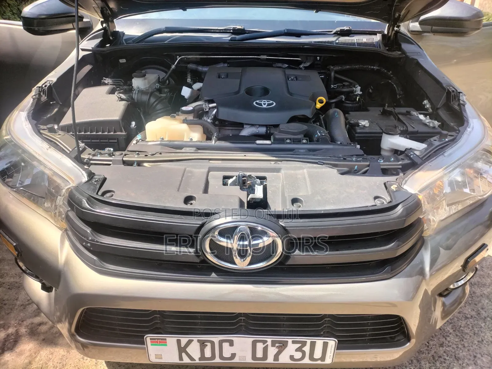Toyota Hilux 2021 Gray