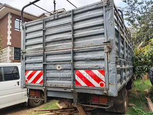Fuso Fighter Local 2009