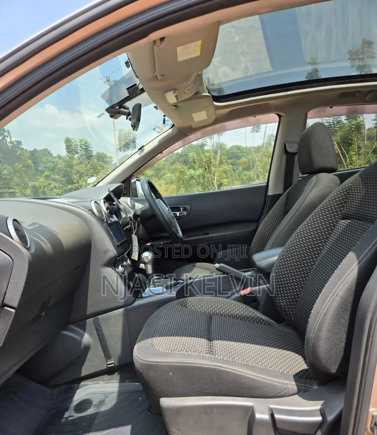 Nissan Dualis 2010 Gray