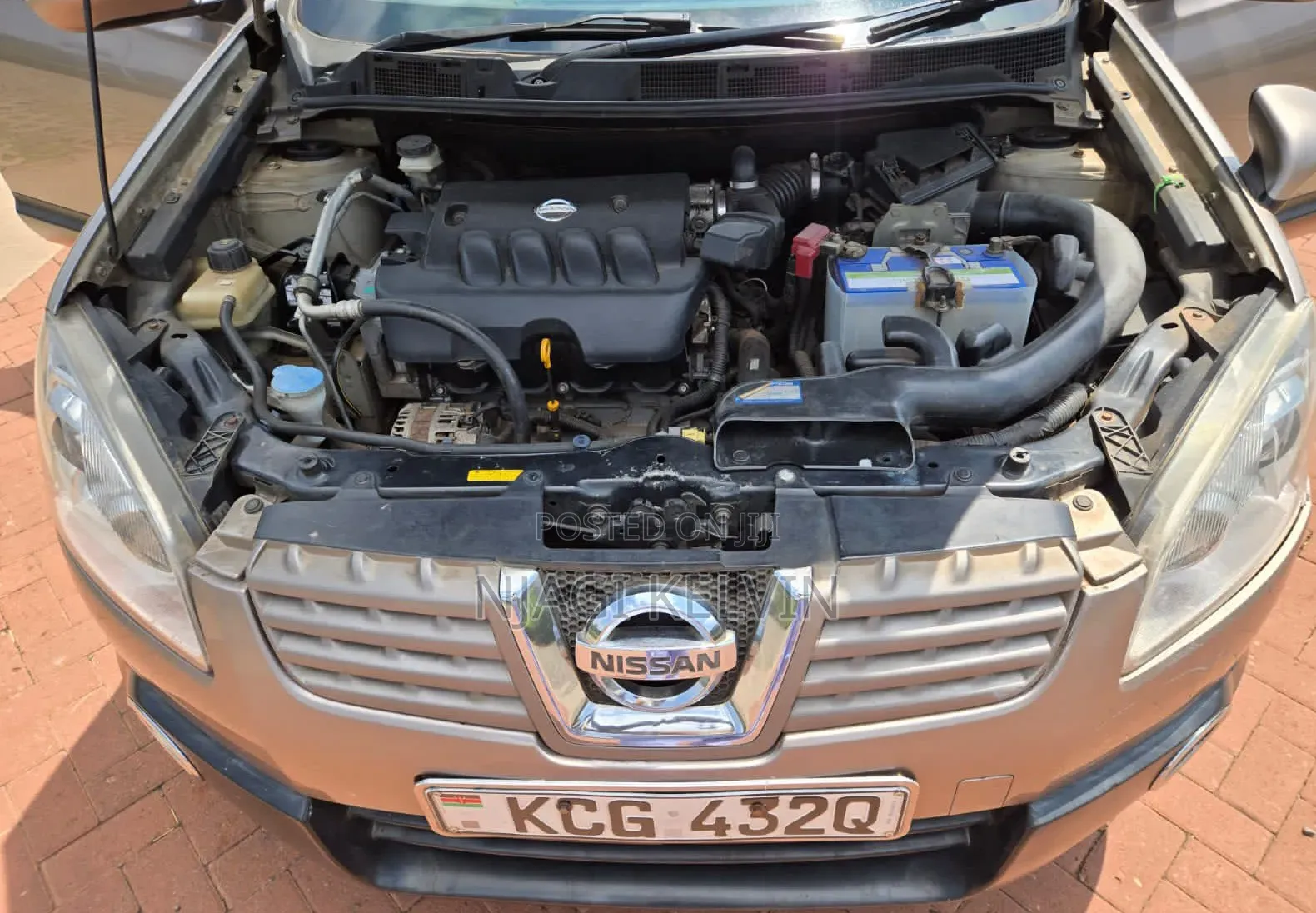 Nissan Dualis 2010 Gray