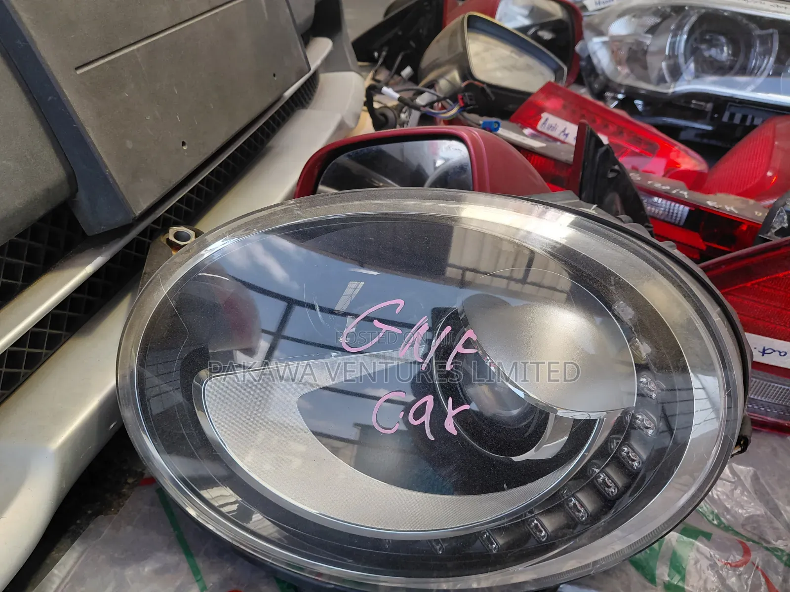 Vw RHS and LHS Headlight