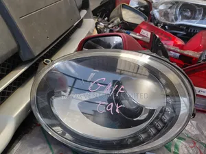 Vw RHS and LHS Headlight