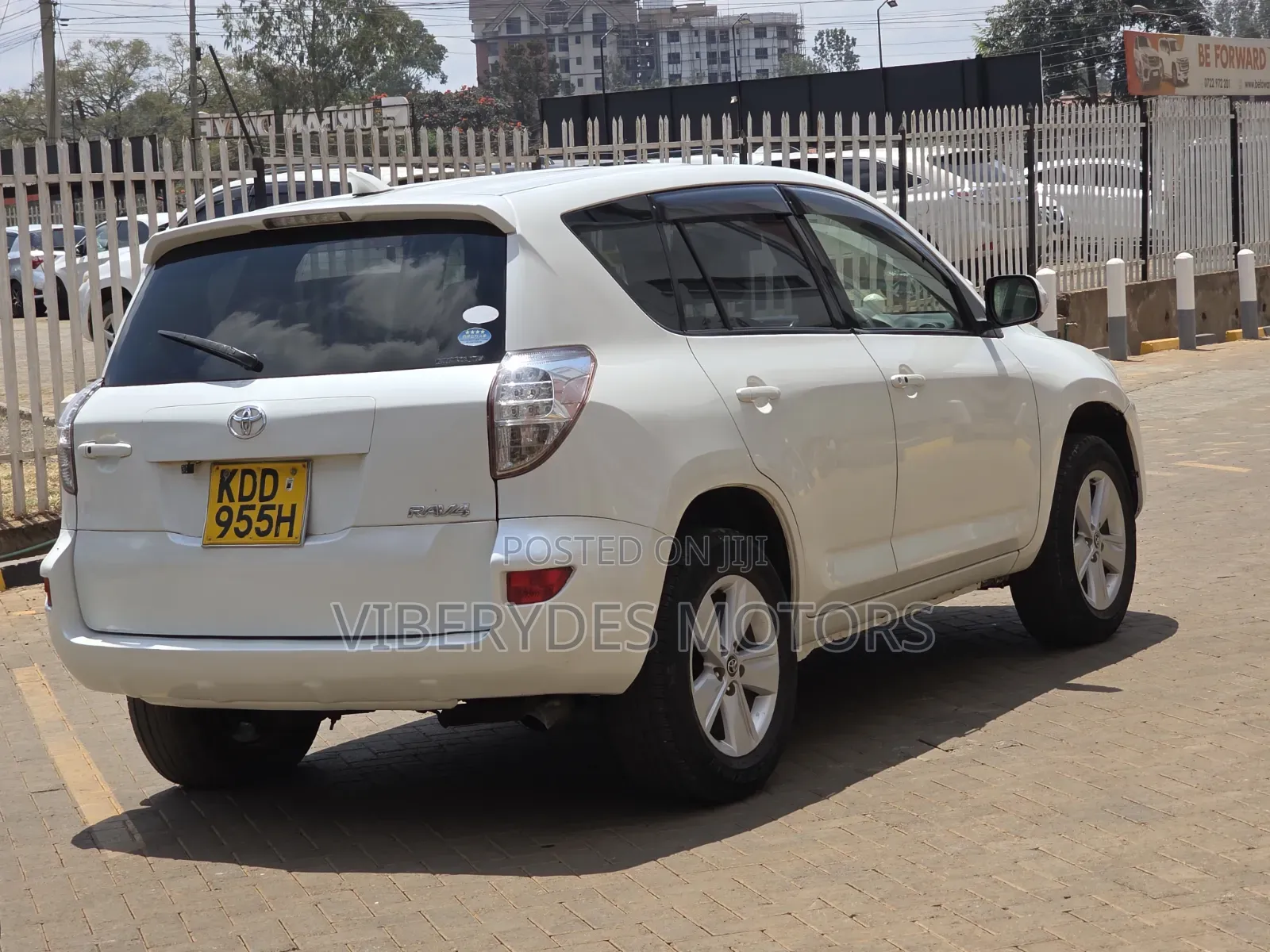Toyota RAV4 2014 White