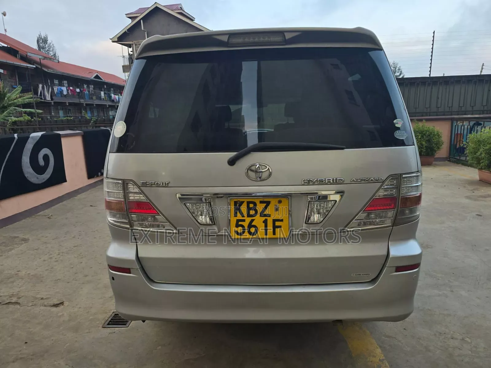 Toyota Alphard 2.4 Hybrid AWD 2007 Silver
