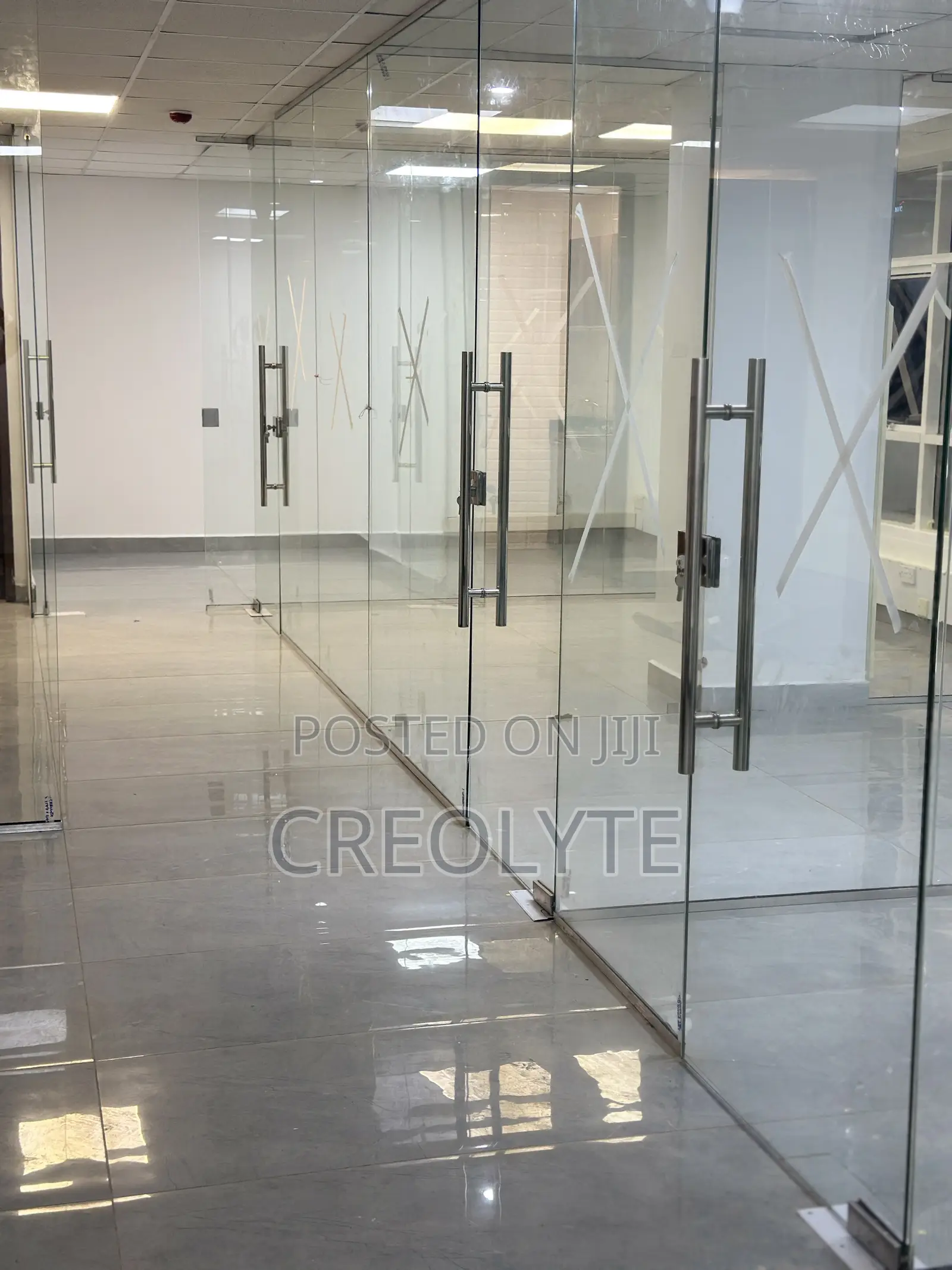 Frameless Glass Office Partitions Doors – Commercial Installation