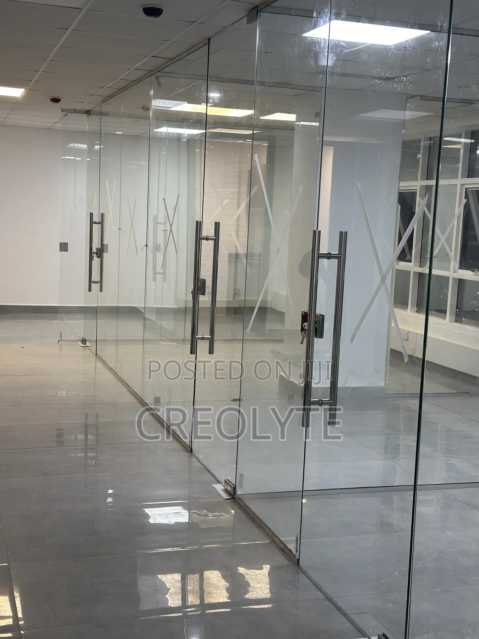 Frameless Glass Office Partitions Doors – Commercial Installation