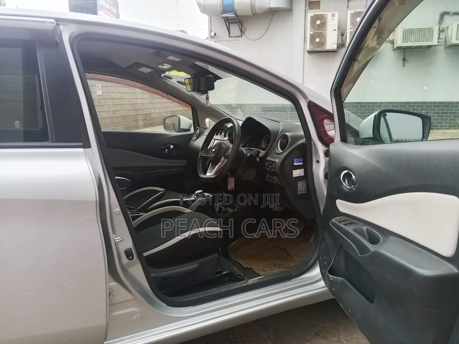 Nissan Note 2018 Silver