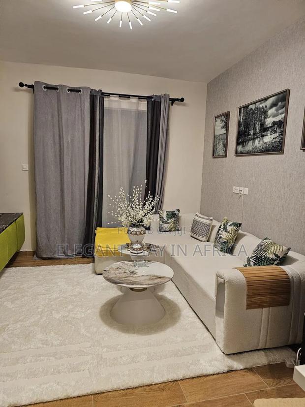 Cozy 1bed With Pool in Kilimani at Per Day - thumbnail 2