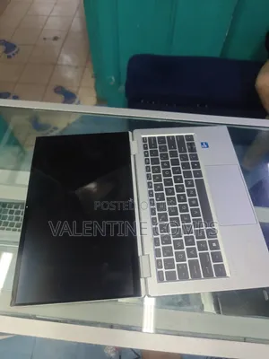 Laptop HP EliteBook 1030 32GB Intel Core i7 SSD 512GB