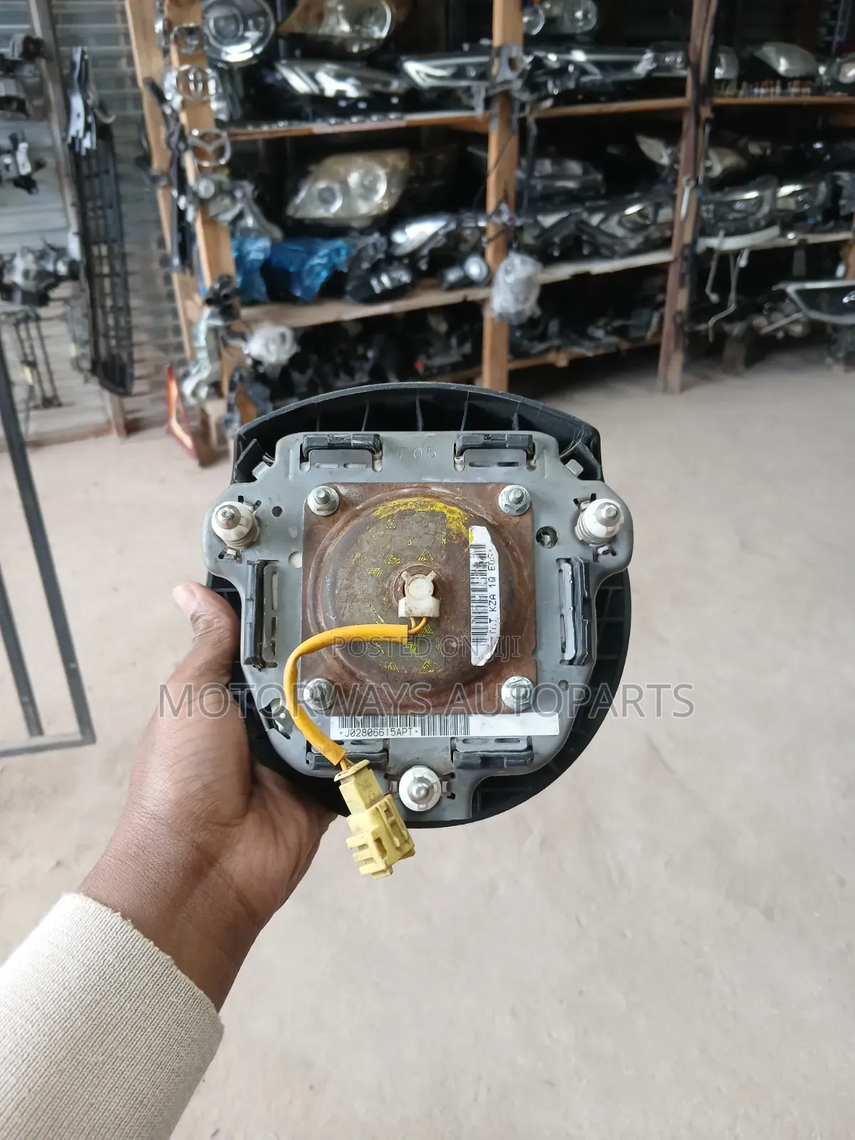 Toyota Vitz 2011-2014 Steering Airbag