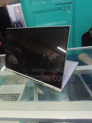 Laptop HP EliteBook 1030 32GB Intel Core i7 SSD 512GB