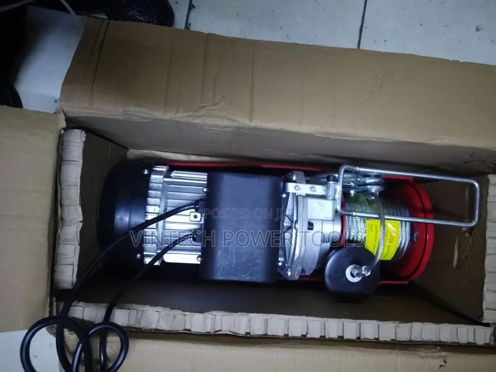 Electric Hoist 1000 KGS *18 M