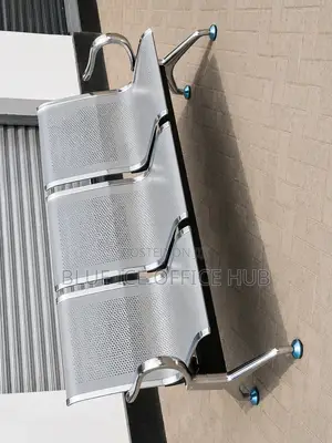 Office Chair:Silver Office 3 Seater Guest Chair