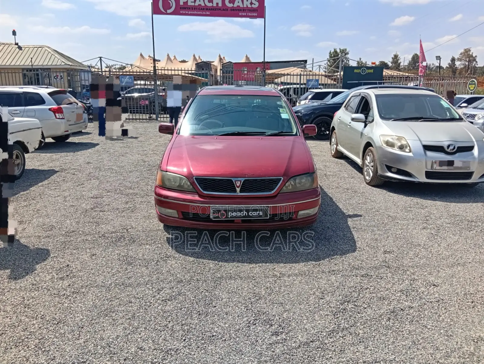 Toyota Vista 2000 Red