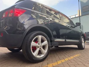 Nissan Dualis 2013 Black