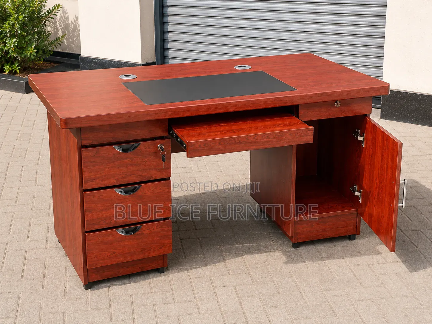 Executive Desk;Mahogany Office Desk With Drawers Lockable Cabinet –M
