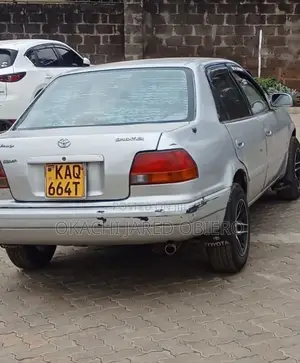 Toyota Corolla 1996 Silver