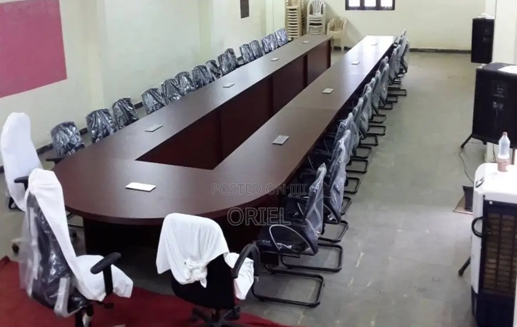 Office Table : U-Shaped 600CM Boardroom Meeting Table
