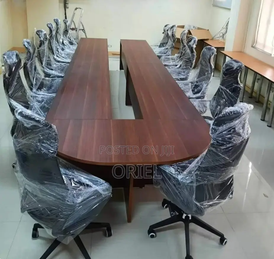 Office Table : U-Shaped 600CM Boardroom Meeting Table