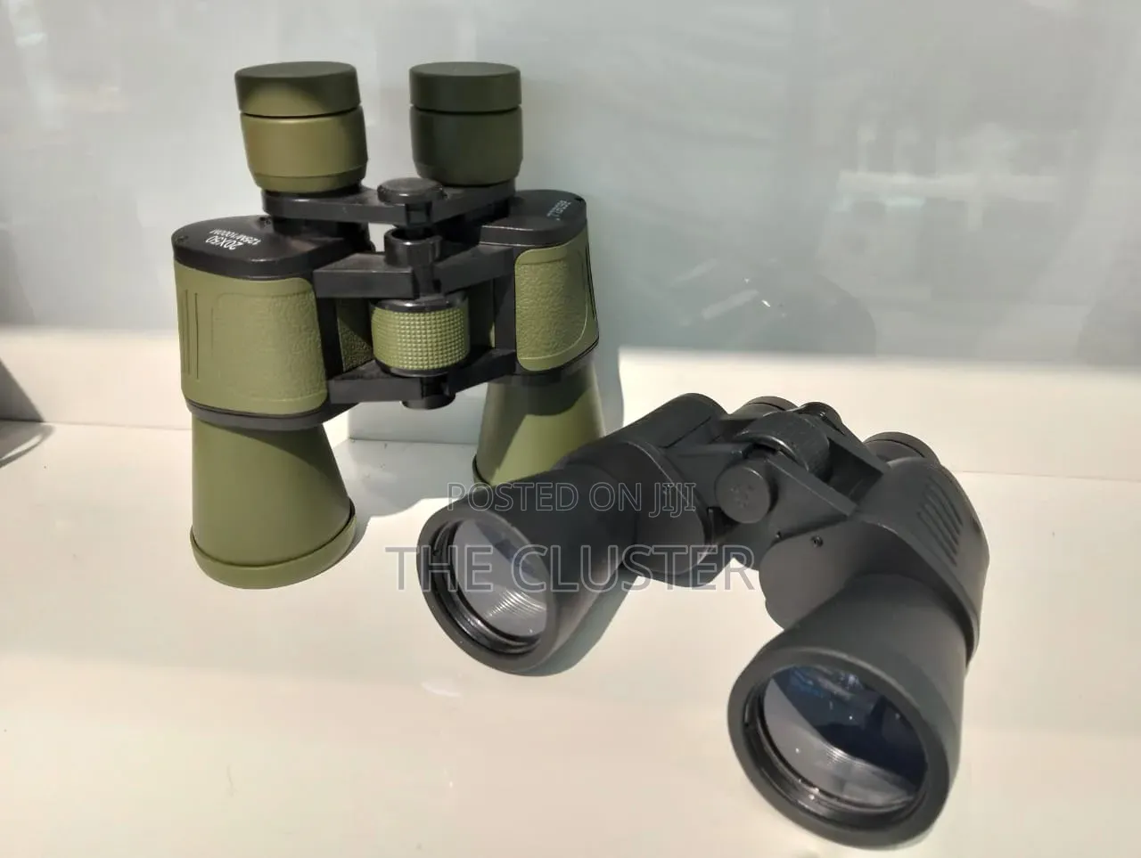 Professional Binoculars Colours; Black, Green