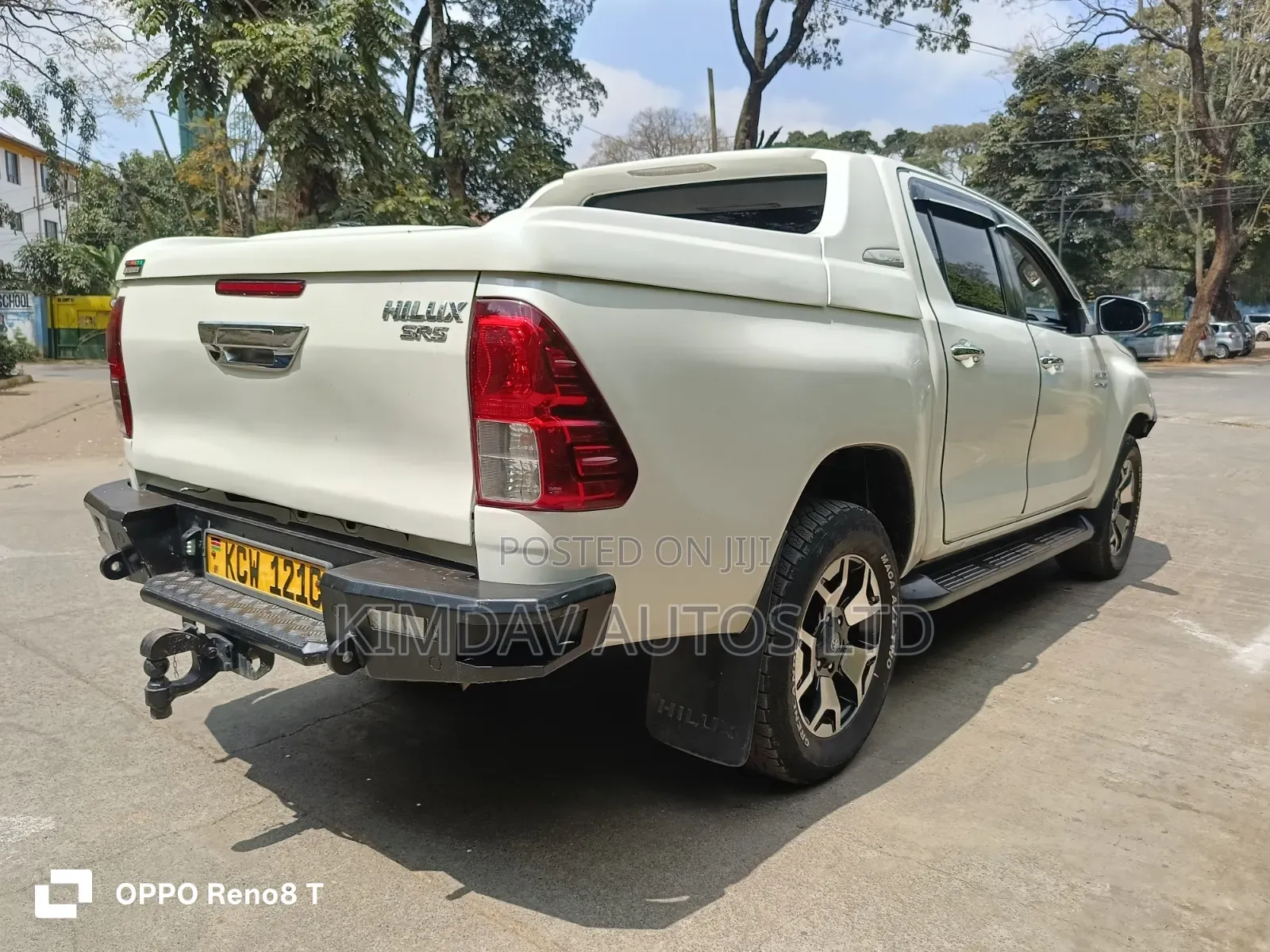 Toyota Hilux 2020 White