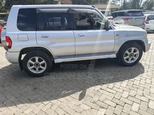 Mitsubishi Pajero 2006 Silver