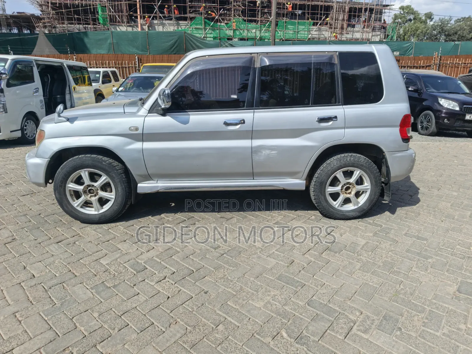 Mitsubishi Pajero 2006 Silver