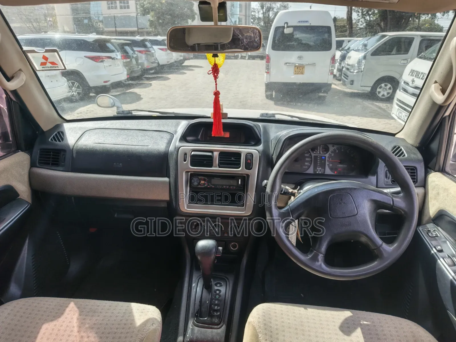 Mitsubishi Pajero 2006 Silver