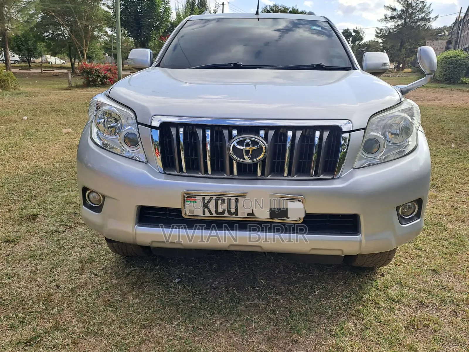 Toyota Land Cruiser Prado 2012 Silver