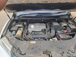 Toyota Land Cruiser Prado 2012 Silver