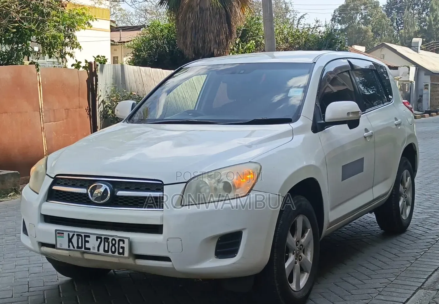 Toyota RAV4 2014 White