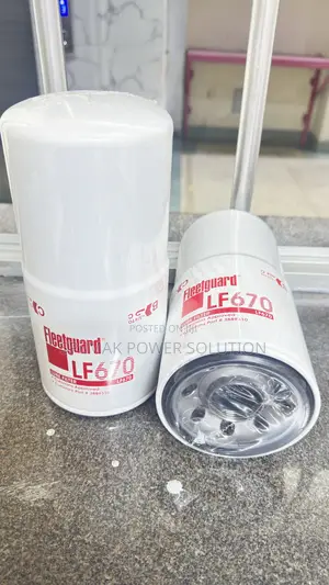 Fleetguard LF670