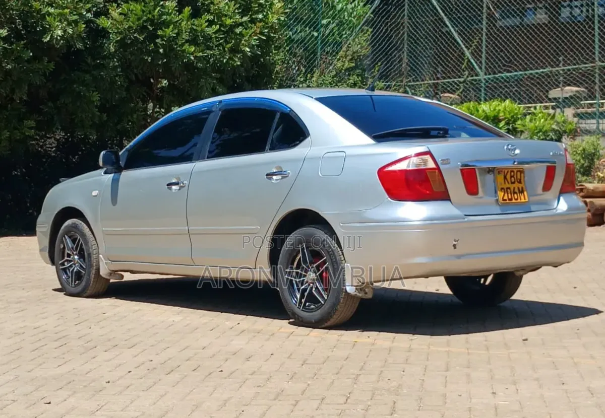 Toyota Premio 2004 Silver
