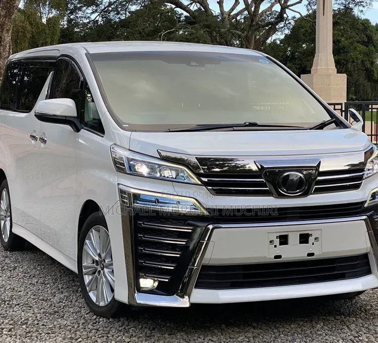 Toyota Vellfire 2019 White