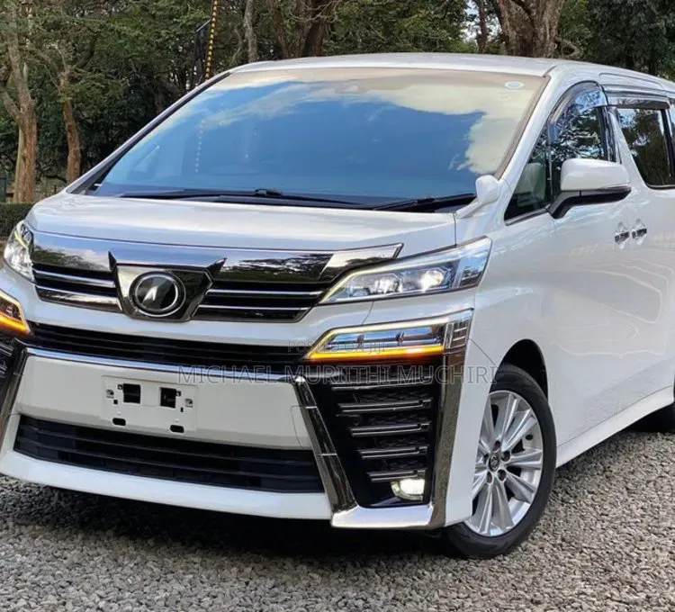 Toyota Vellfire 2019 White