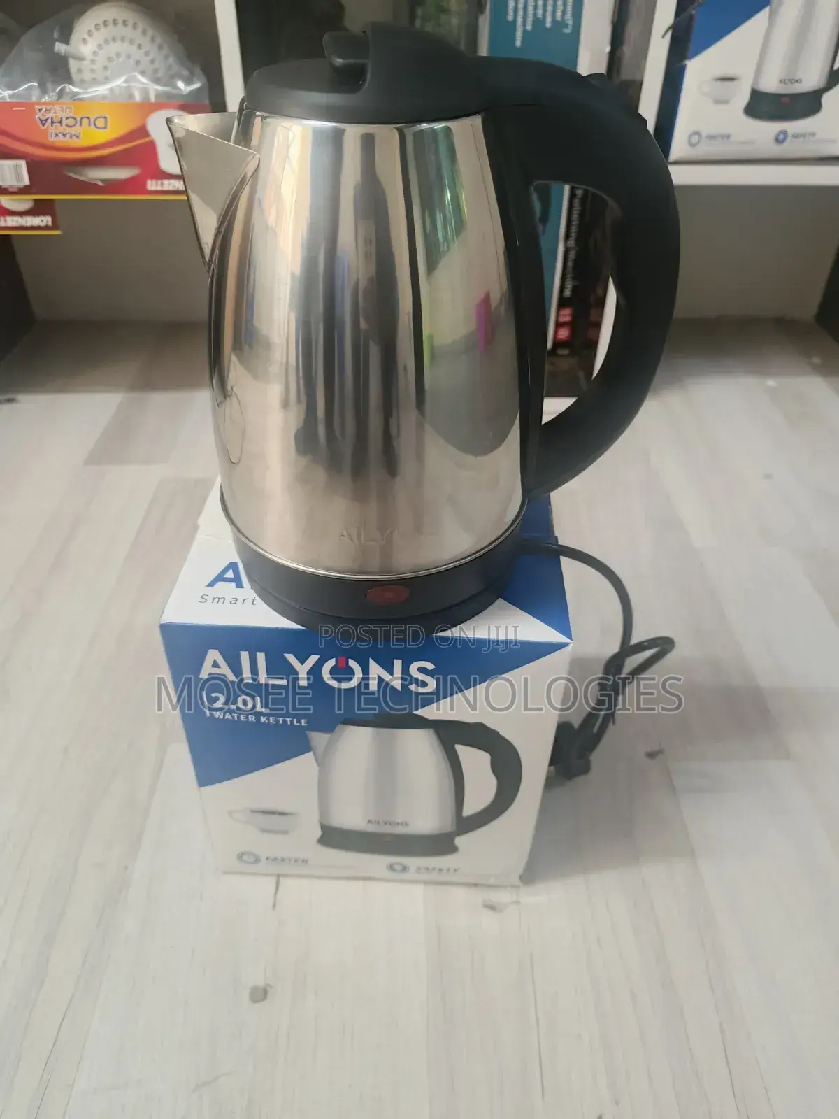 Ailyons 2.0L Fast Boiling Electric Water Kettle
