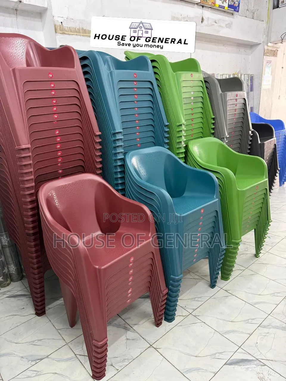 Good Quality Plastic Chairs With arms.strong and Durable Chairs