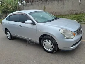 Nissan Bluebird 2011 Silver