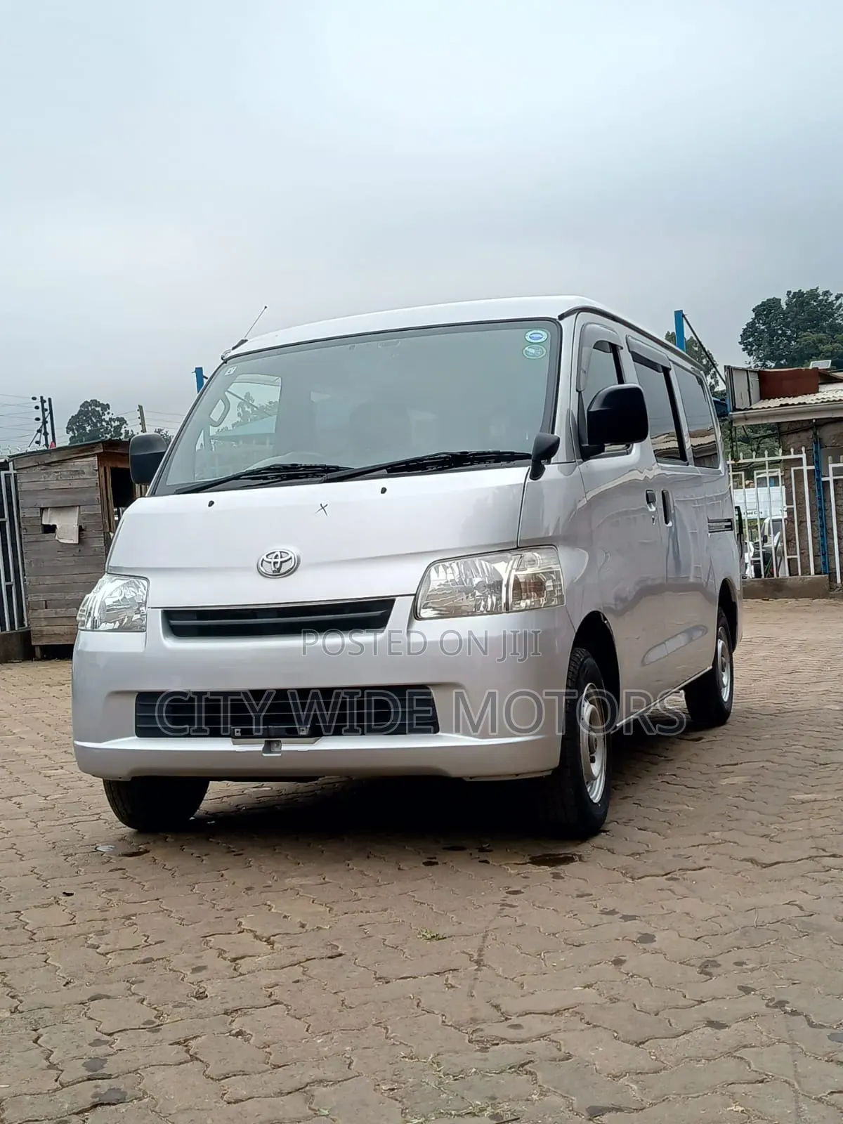 Toyota TownAce 2019 Silver